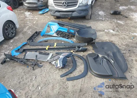 2024 Chevrolet Trax Fwd 2Rs z USA, uszkodzony, nr VIN KL77LJE24RC172353